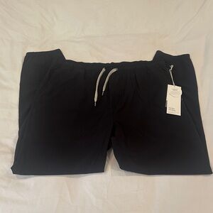 Vuori Black Kore Jogger Pants